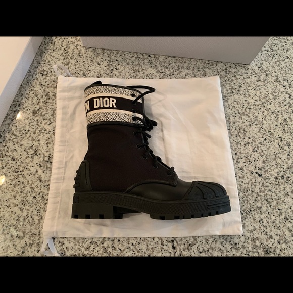Christian Dior D-Major Boots - Picture 1 of 16